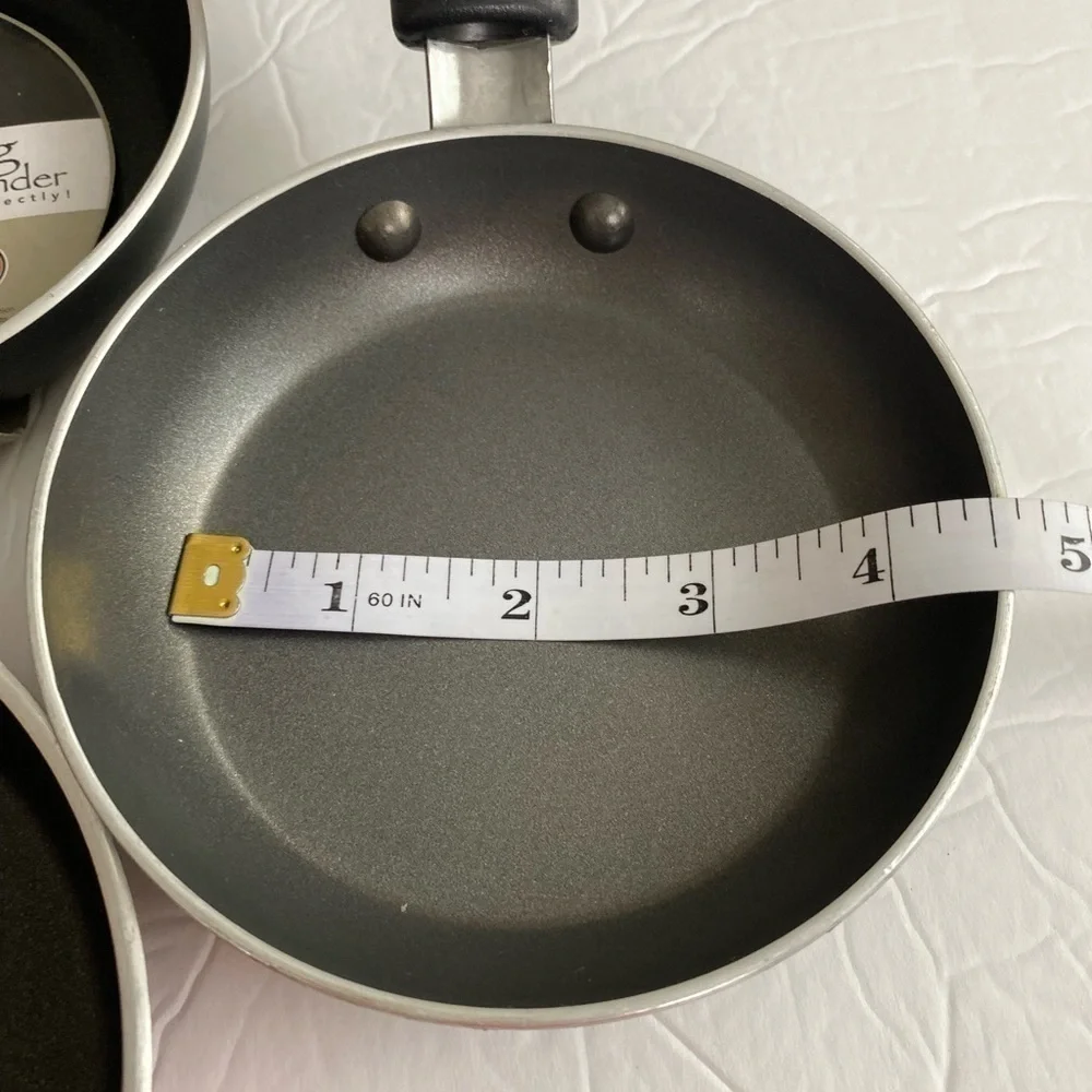 Set of 3 mini pans